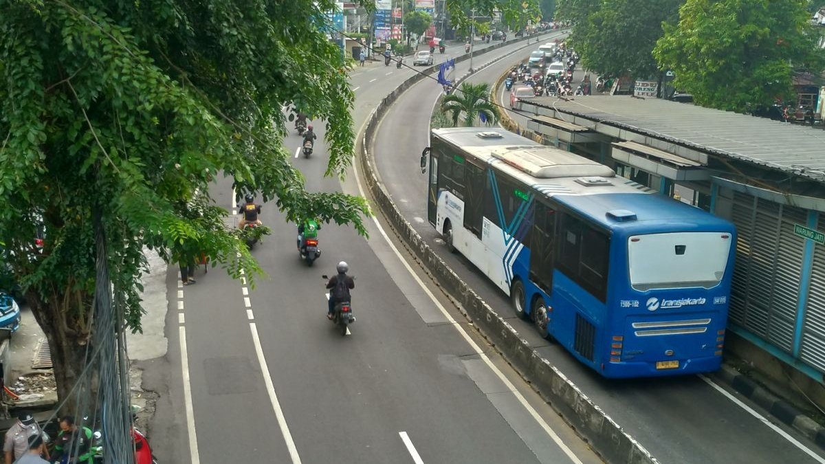 Penundaan Kenaikan Tarif Transjakarta
