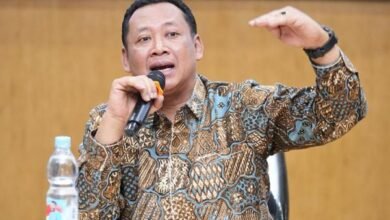 Wakil Ketua KPK, Fitroh Rohcayanto