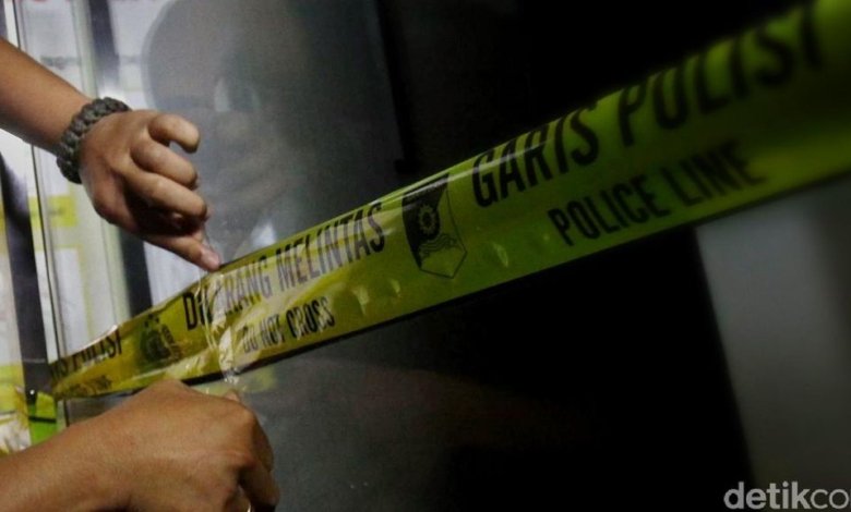 Balita Jatuh Lantai 2