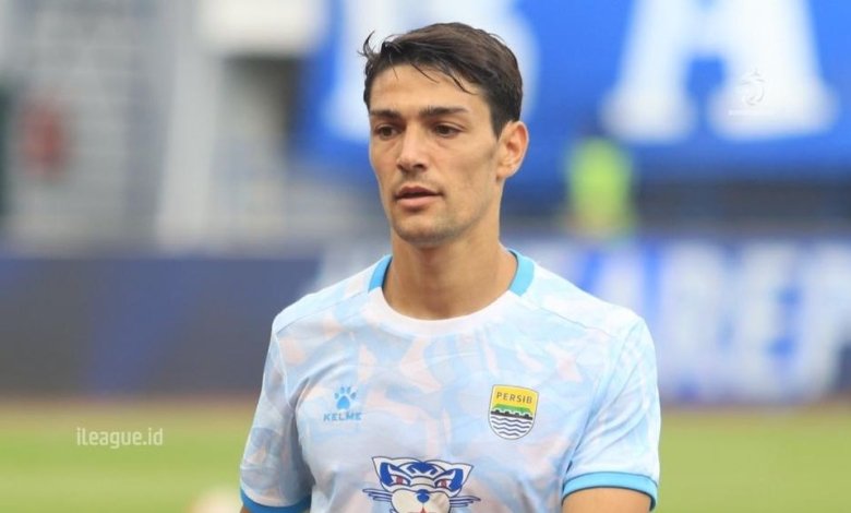 Pemain Absen Persib Persija