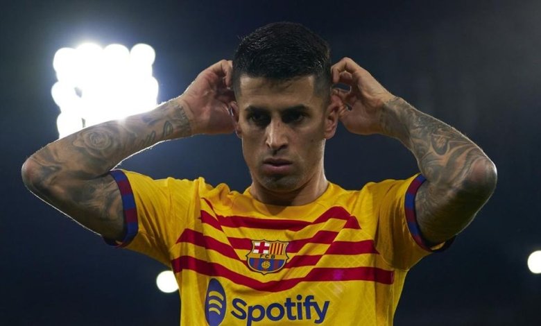 Joao Cancelo ke Barcelona