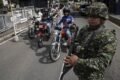 Baku Tembak Istana Venezuela