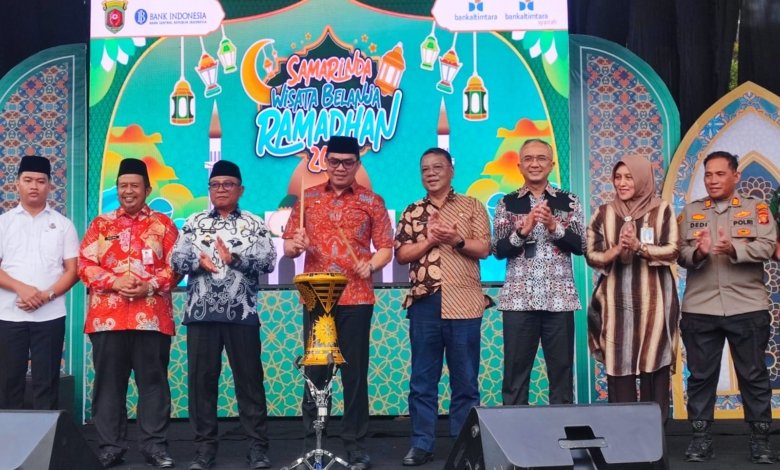 Pembukaan Wisata Belanja Ramadan 2026 di area parkir GOR Segiri
