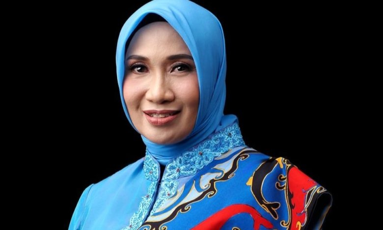 Ketua Gabungan Organisasi Wanita (GOW), E.l Nova Saefuddin Zuhri