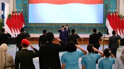 Prabowo Subianto melakukan langkah strategis berupa perombakan kabinet dengan melantik enam pejabat negara baru