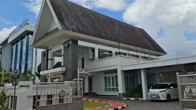Rumah Jabatan Gubernur Kaltim yang akan mendapatkan suntikan dana Rp25 miliar dan menjadi sorotan kritik berbagai pihak. (IST)