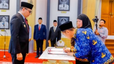Wali Kota Samarinda, Andi Harun melakukan Pengambilan Sumpah Janji PNS Tahun 2026