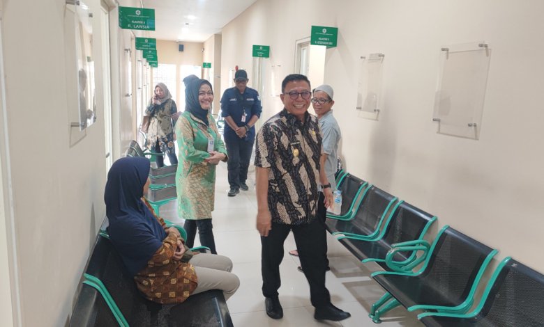 Wakil Wali Kota Samarinda, Saefuddin Zuhri melakukan kunjungan kerja ke Puskesmas Sungai Kapih, Kecamatan Sambutan, Jumat (8/5/2026).