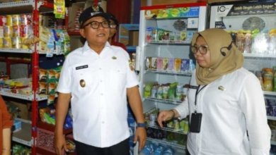 Wakil Wali Kota (Wawali) Samarinda, Saefuddin Zuhri memimpin inspeksi mendadak (sidak) ke sejumlah distributor pangan, pangkalan elpiji, hingga pasar tradisional