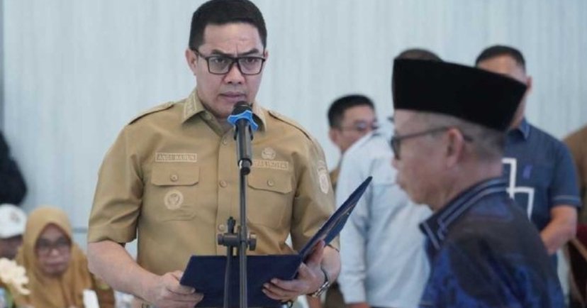Wali Kota Samarinda, Andi Harun mengukuhkan Pengurus Forum Kerukunan Umat Beragama (FKUB) Kota Samarinda periode 2026–2031.