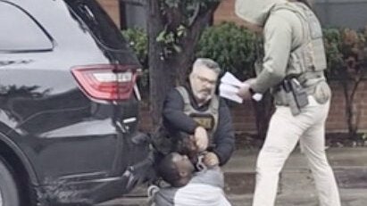 ICE salah tangkap - Ilustrasi penegakan hukum imigrasi di Amerika Serikat. (Foto: Dokumen/Ist)