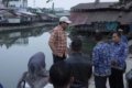 Wali Kota Samarinda, Andi Harun, meninjau langsung kawasan tepian Sungai Karang Mumus di sekitar Jalan Tarmidzi dan Jalan Muso Salim, Kamis (17/9/2026).