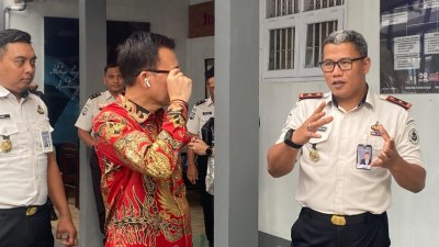 Monitoring yang dilakukan Staf Ahli Bidang Reformasi Birokrasi Kementerian Imigrasi dan Pemasyarakatan, Dr. Ida Asep Somara, Bc.IP., S.Sos., M.M., di Lapas Narkotika Kelas IIA Samarinda, Selasa (29/9/2026).