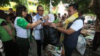 Program KOLASE - Ilustrasi siswa sekolah di Cilegon yang berpartisipasi dalam Program KOLASE untuk pengelolaan sampah berkelanjutan.
