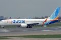 penerbangan Flydubai - Ilustrasi pesawat komersial yang melakukan pendaratan darurat di bandara internasional akibat ancaman keamanan.