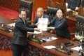 kepastian hukum pemda - Ilustrasi gedung pemerintahan di Kalimantan yang kini didukung oleh pengesahan undang-undang baru untuk memperkuat kepastian hukum daerah.