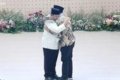 Prabowo dukung Palestina - Presiden Prabowo Subianto saat berpelukan dengan Dubes Palestina dalam acara 100 Tahun Gontor.