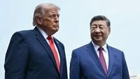 Trump sambut Xi Jinping - Ilustrasi Presiden Donald Trump saat bersiap menyambut kedatangan resmi Presiden Tiongkok Xi Jinping di bandara.