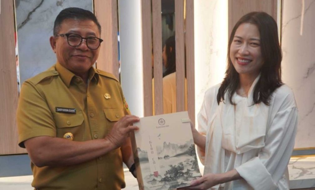 Wakil Wali Kota Samarinda, Saefuddin Zuhri menerima audiensi perwakilan Vingroup di Ruang Rapat Wakil Wali Kota, lantai III Balai Kota Samarinda, Senin (19/10/2026).